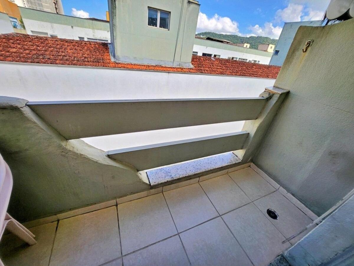Aconchegante Apto 01 Dorm C/Sacada, Ar-Cond, Wi-Fi, Lado Praia Guaruja Exterior photo